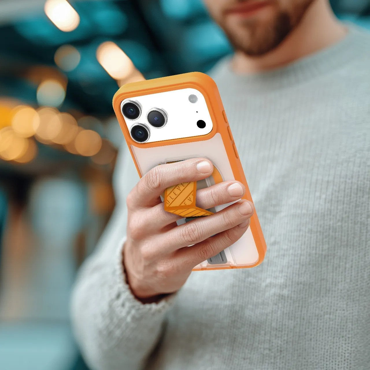 Levelo Morphix Clara Grip Case for iPhone 17 Pro Max / Pro